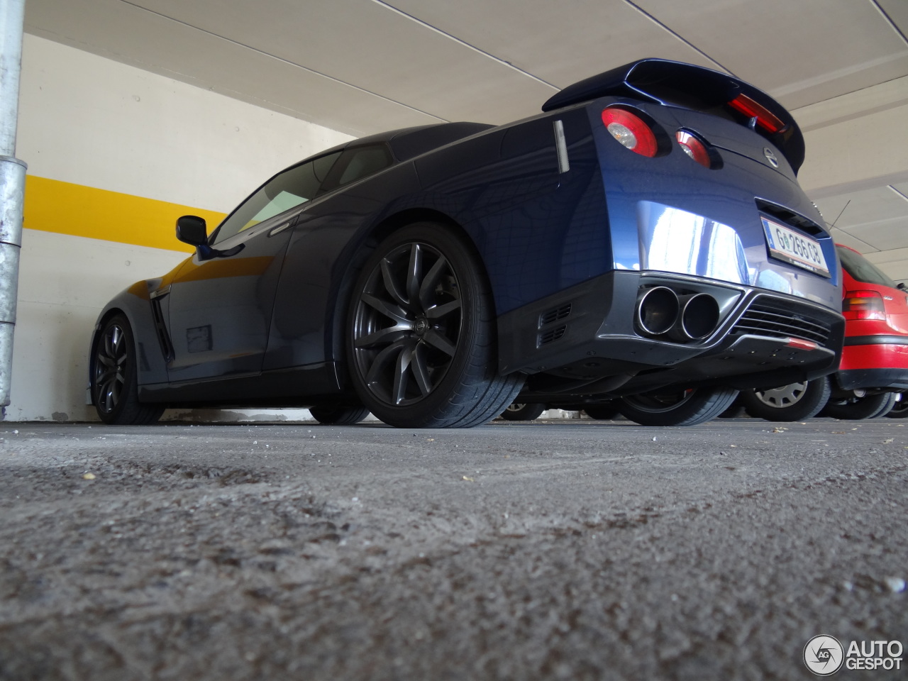 Nissan GT-R 2011