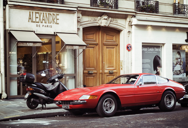 Ferrari 365 GTB/4 Daytona