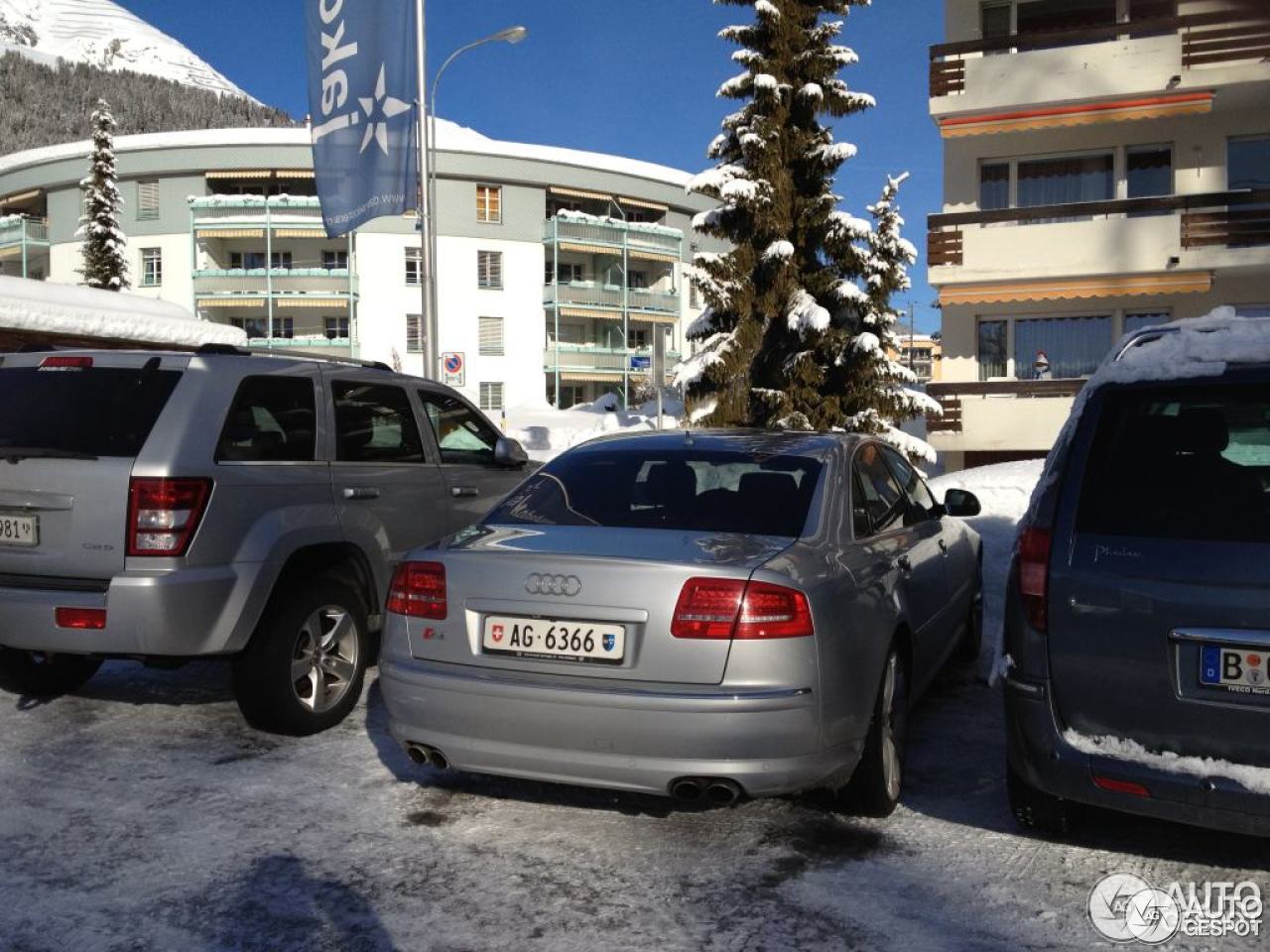 Audi S8 D3