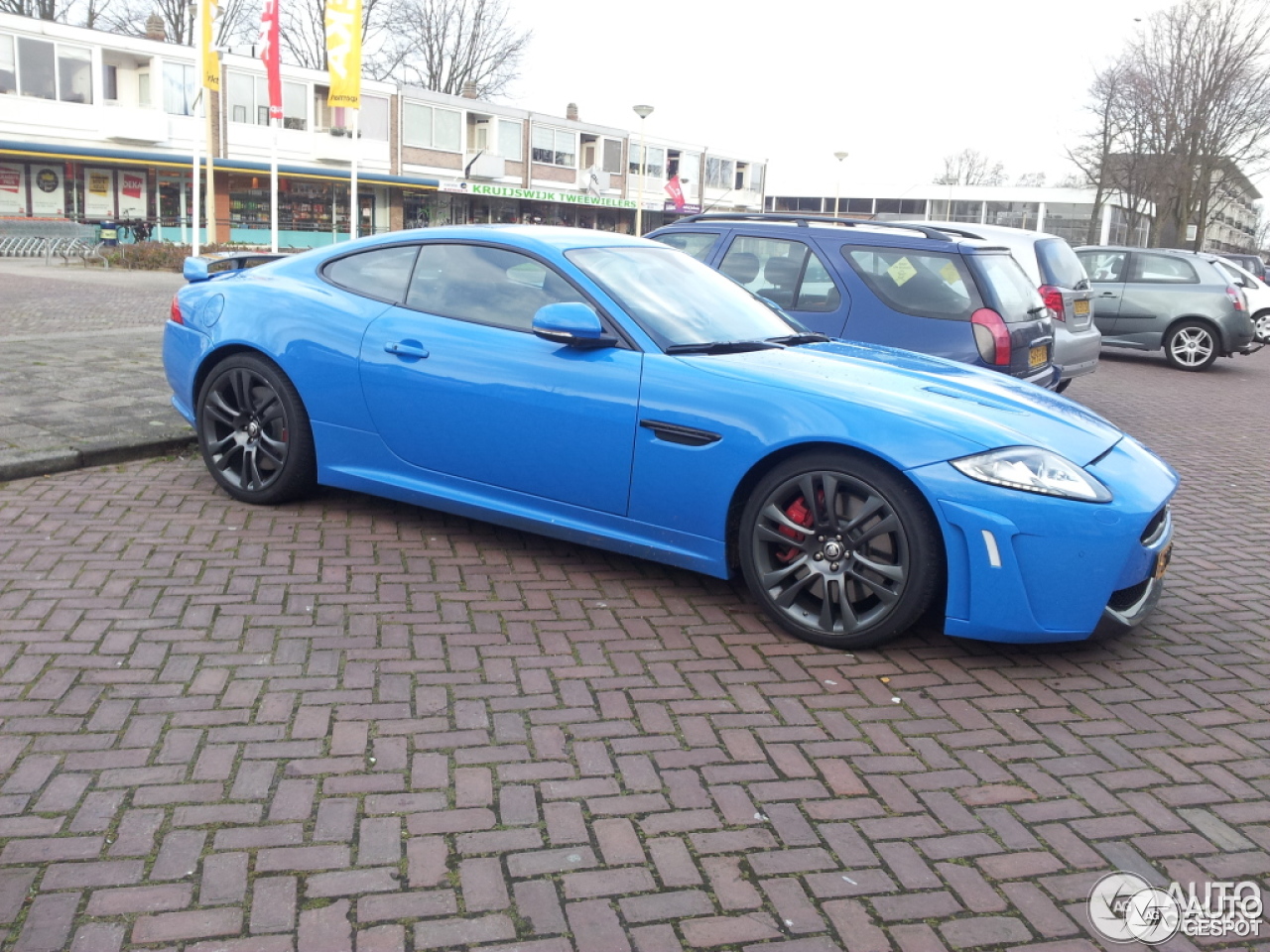 Jaguar XKR-S 2012