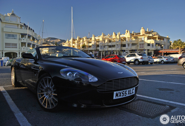 Aston Martin DB9 Volante