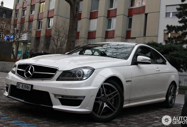 Mercedes-Benz C 63 AMG Coupé