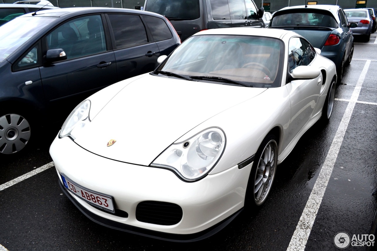 Porsche 996 Turbo