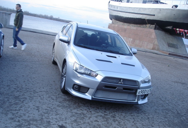 Mitsubishi Lancer Evolution X