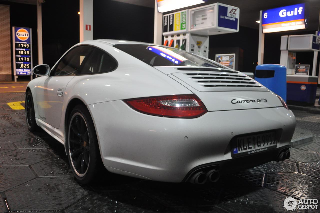 Porsche 997 Carrera GTS