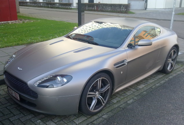 Aston Martin V8 Vantage