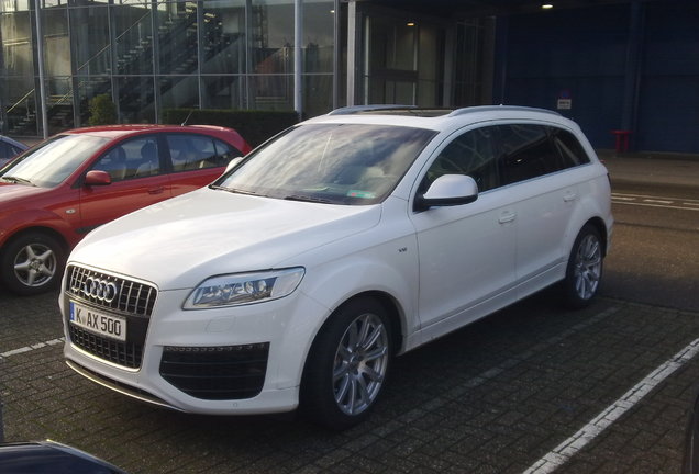 Audi Q7 V12 TDI