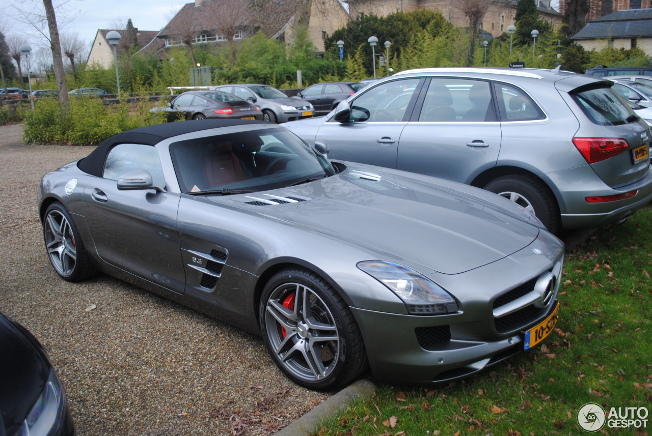 Mercedes-Benz SLS AMG Roadster