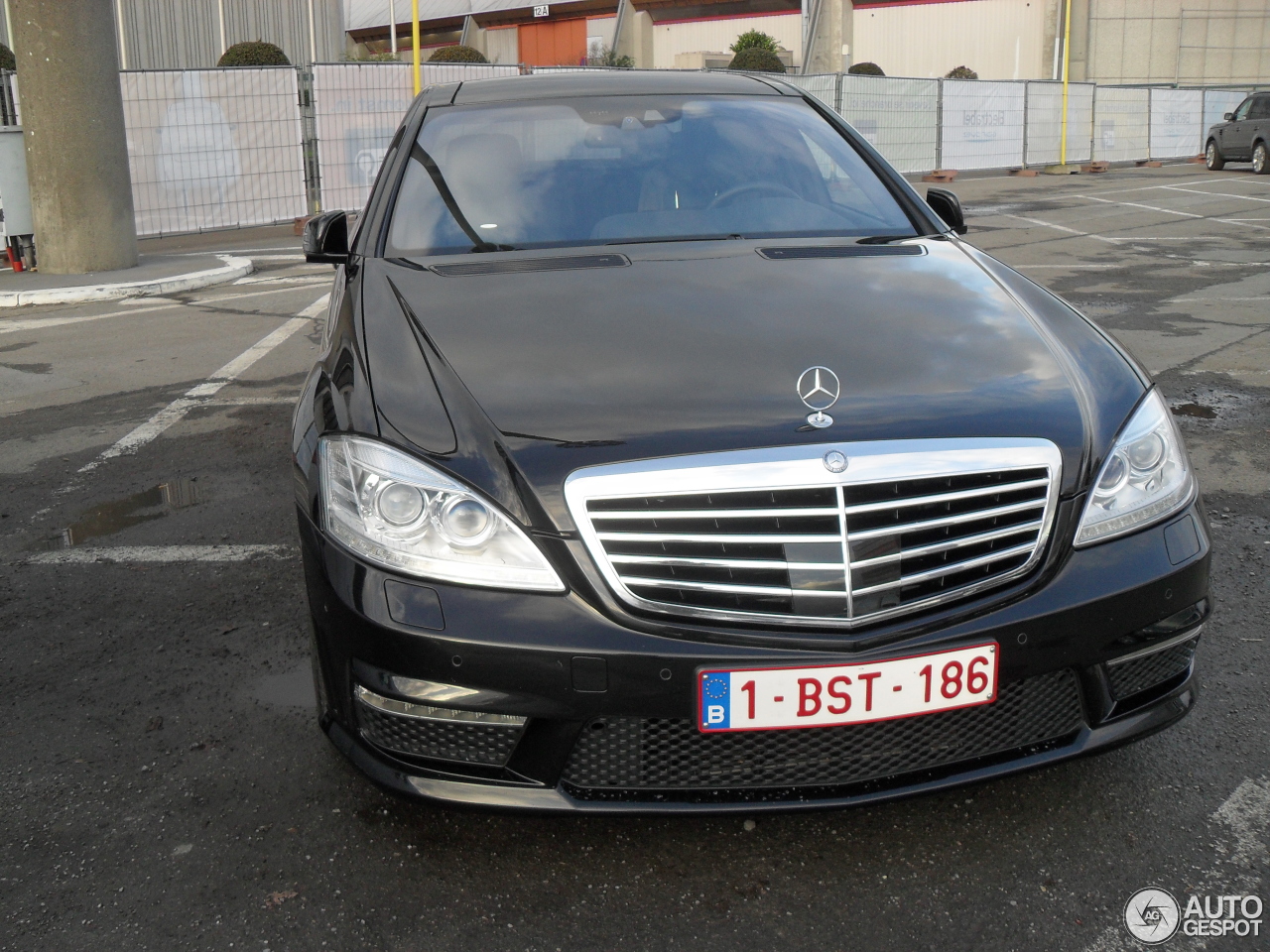 Mercedes-Benz S 63 AMG W221 2011