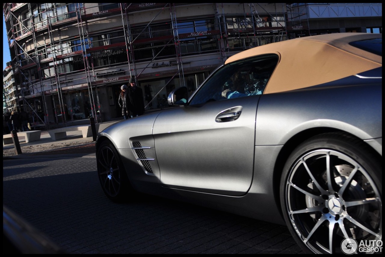 Mercedes-Benz SLS AMG Roadster