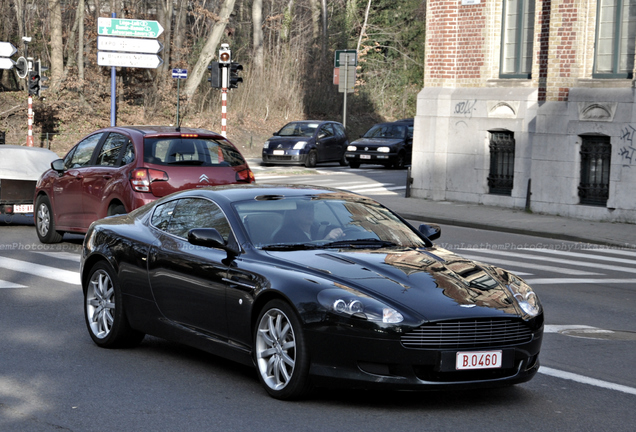 Aston Martin DB9