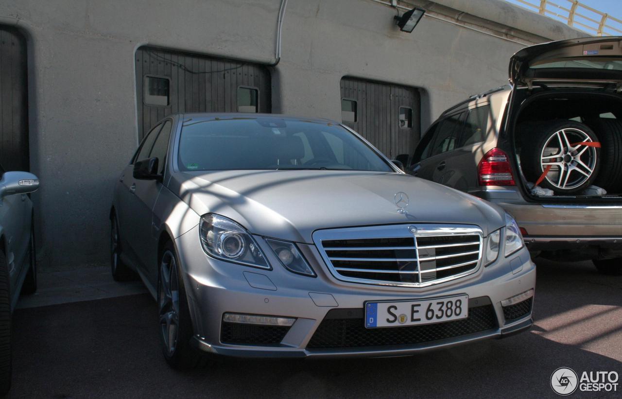 Mercedes-Benz E 63 AMG W212 V8 Biturbo