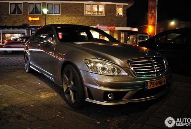 Mercedes-Benz S 63 AMG W221