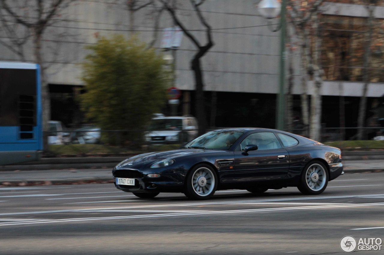 Aston Martin DB7