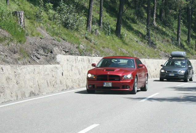 Dodge Charger SRT-8