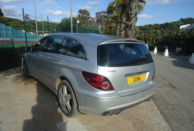 Mercedes-Benz R 63 AMG