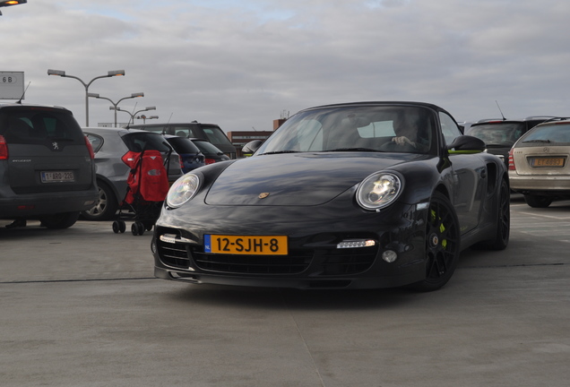 Porsche 997 Turbo S Cabriolet 918 Spyder Edition