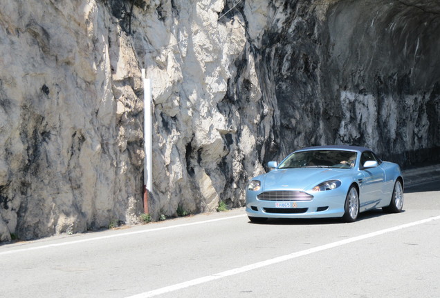 Aston Martin DB9 Volante