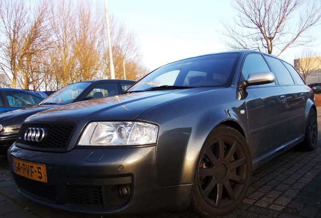 Audi RS6 Avant C5