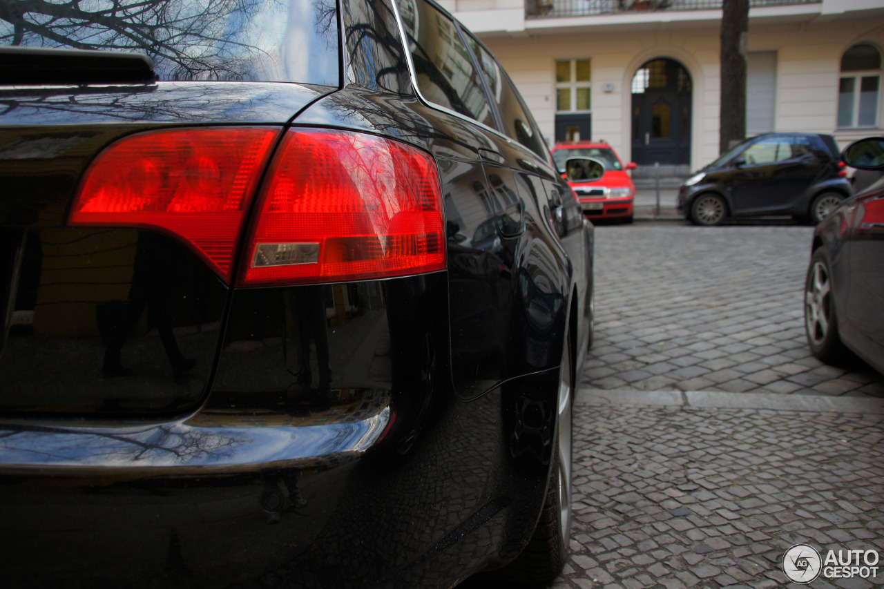 Audi RS4 Avant B7