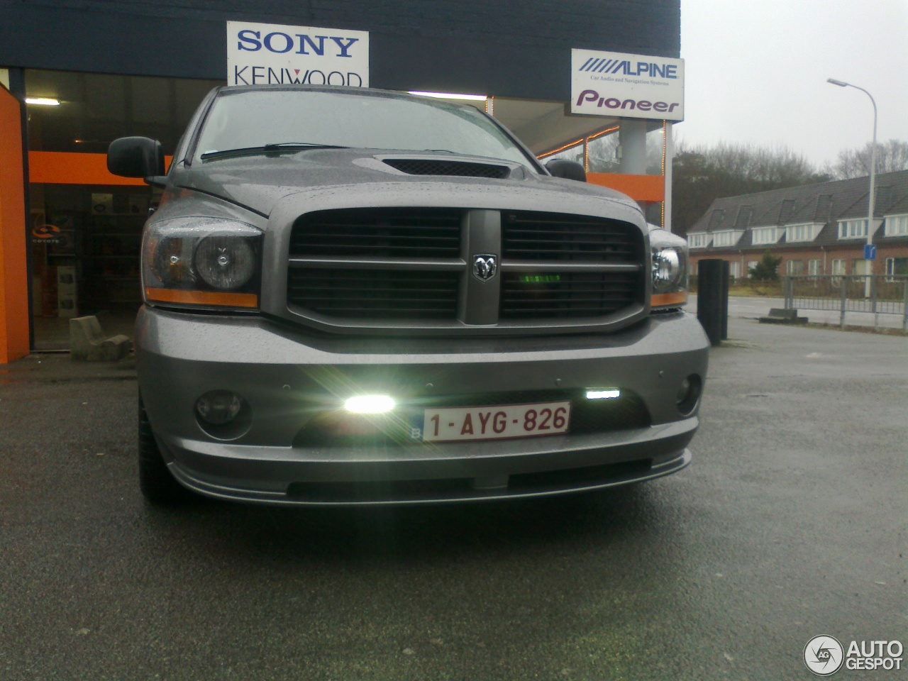 Dodge RAM SRT-10 Quad-Cab