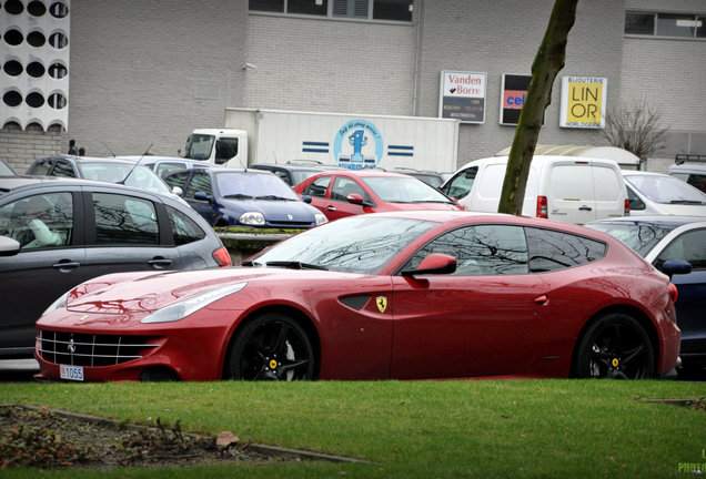 Ferrari FF