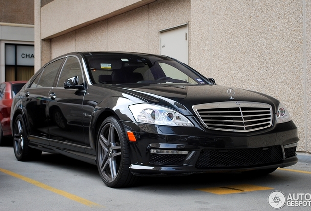 Mercedes-Benz S 63 AMG W221 2011