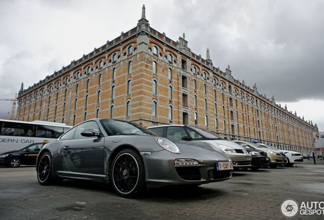 Porsche 997 Carrera GTS