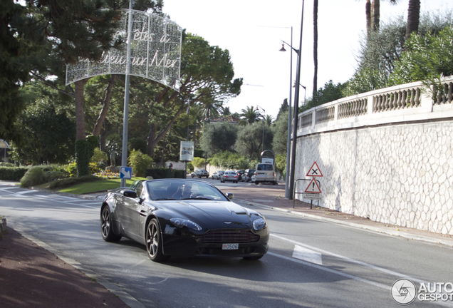 Aston Martin V8 Vantage Roadster