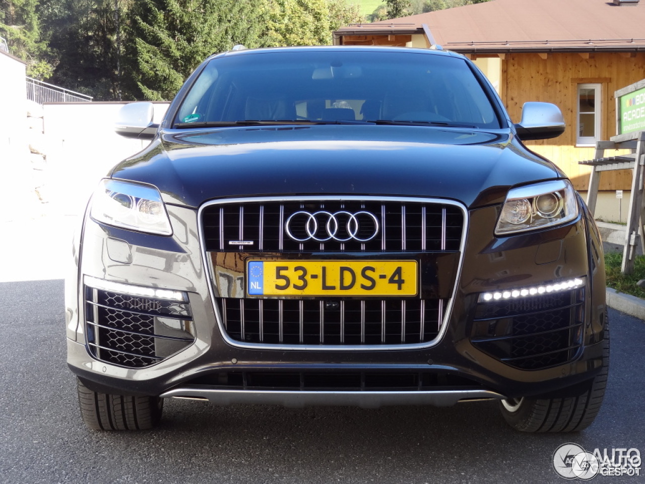 Audi Q7 V12 TDI