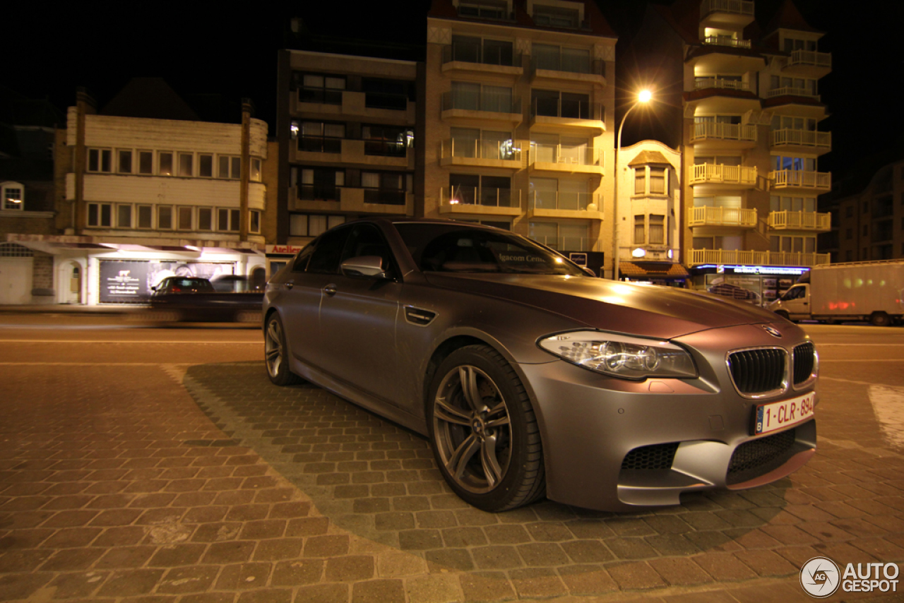 BMW M5 F10 2011