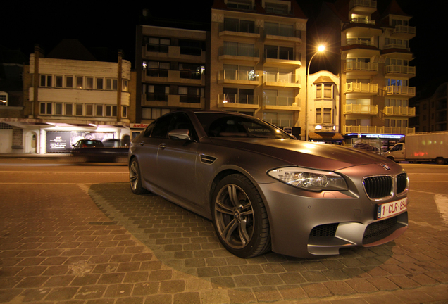 BMW M5 F10 2011