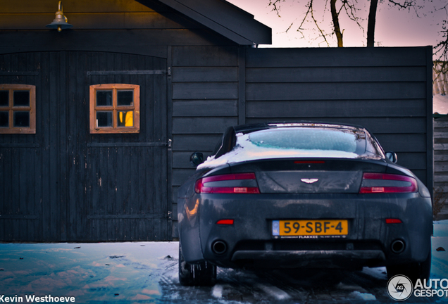 Aston Martin V8 Vantage