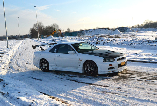 Nissan Skyline R34