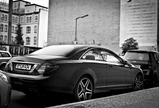 Mercedes-Benz CL 63 AMG C216 2011