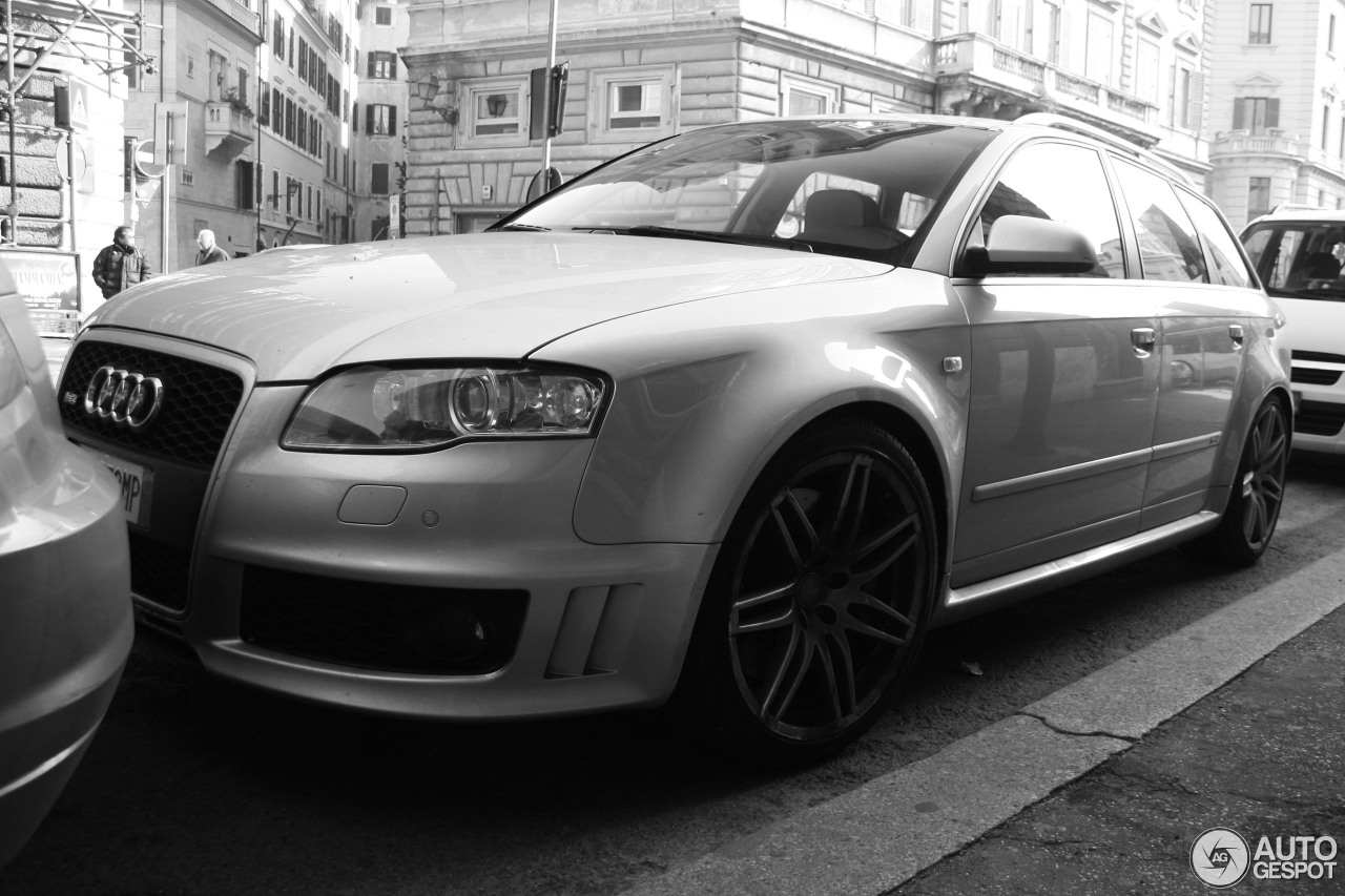 Audi RS4 Avant B7