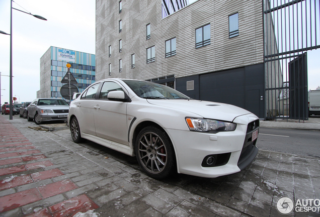 Mitsubishi Lancer Evolution X