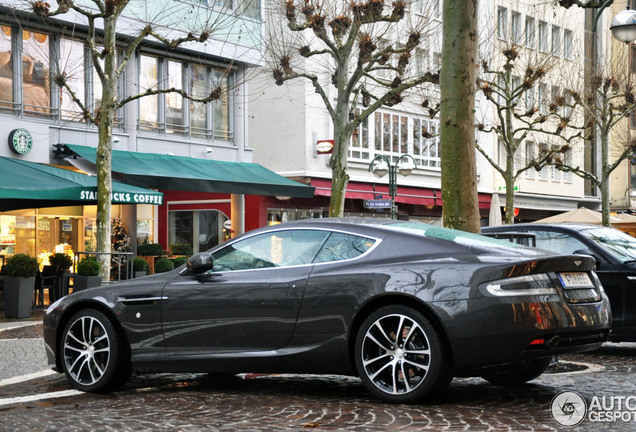 Aston Martin DB9 2010