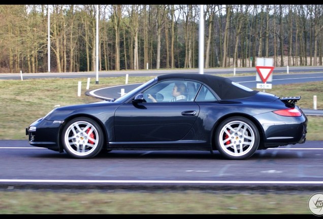 Porsche 997 Carrera 4S Cabriolet MkII