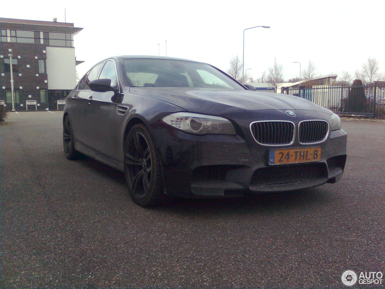 BMW M5 F10 2011