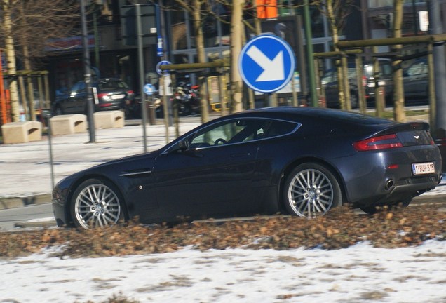 Aston Martin V8 Vantage