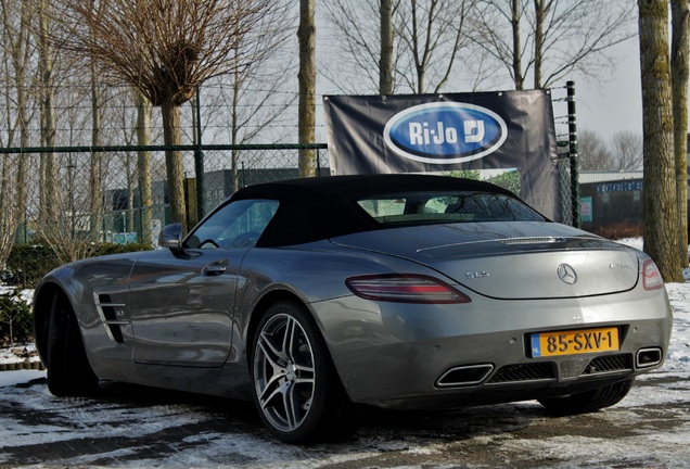 Mercedes-Benz SLS AMG Roadster