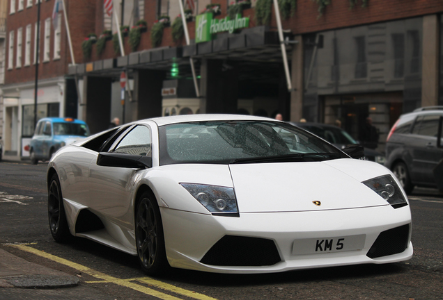 Lamborghini Murciélago LP640