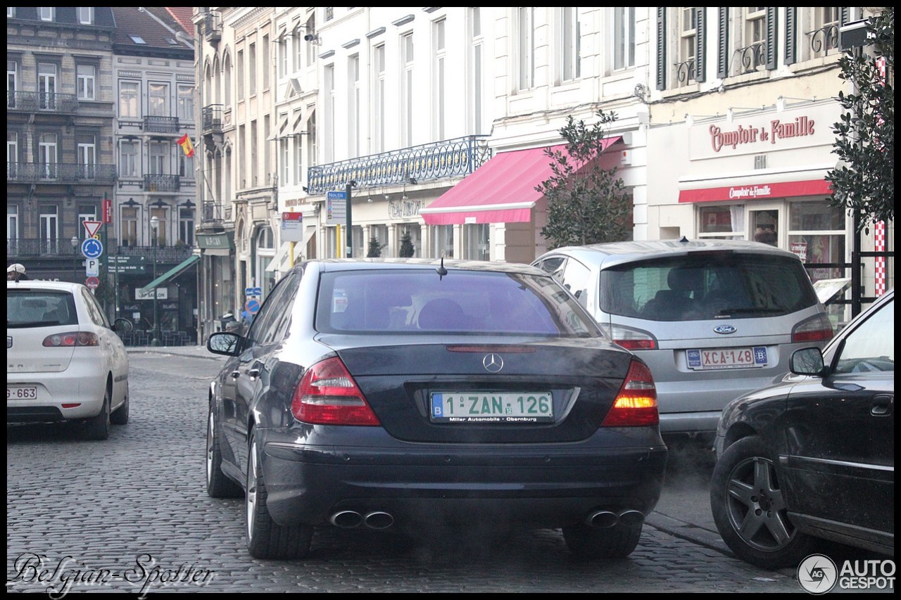 Mercedes-Benz E 55 AMG