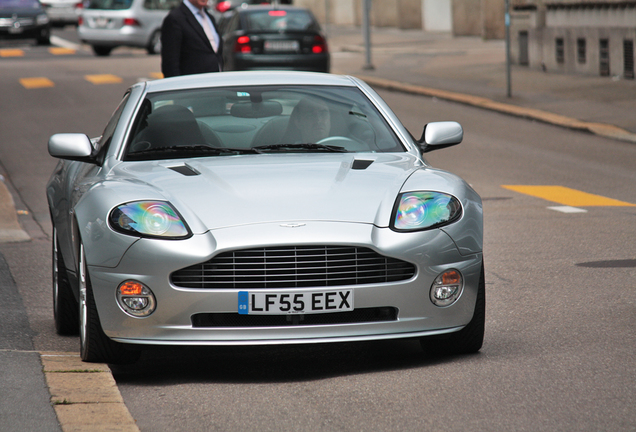 Aston Martin Vanquish S