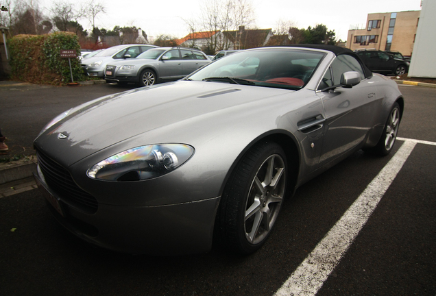 Aston Martin V8 Vantage Roadster