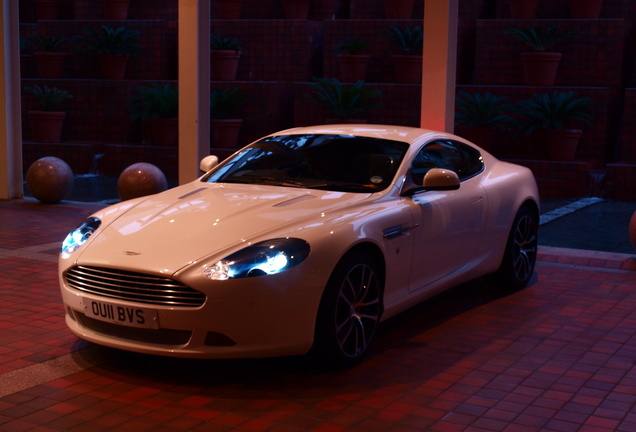 Aston Martin DB9 2010