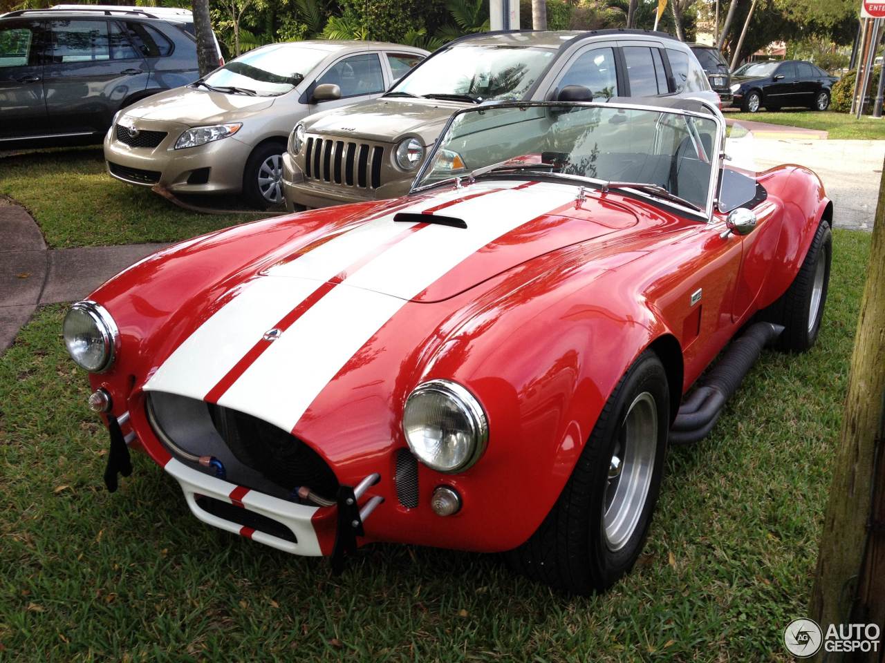 AC Cobra Superformance 427