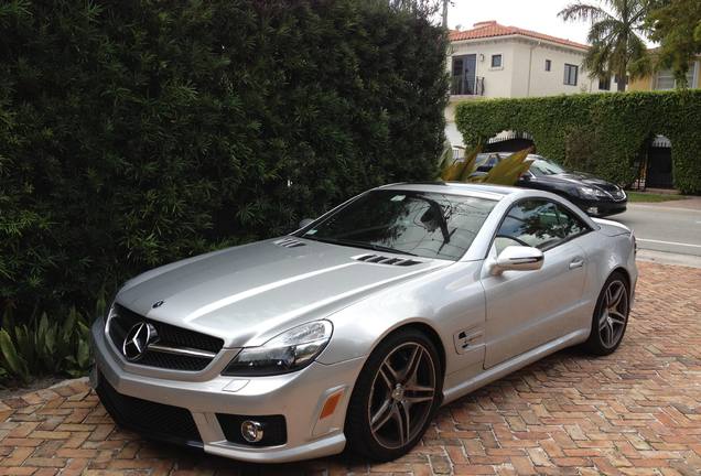 Mercedes-Benz SL 63 AMG