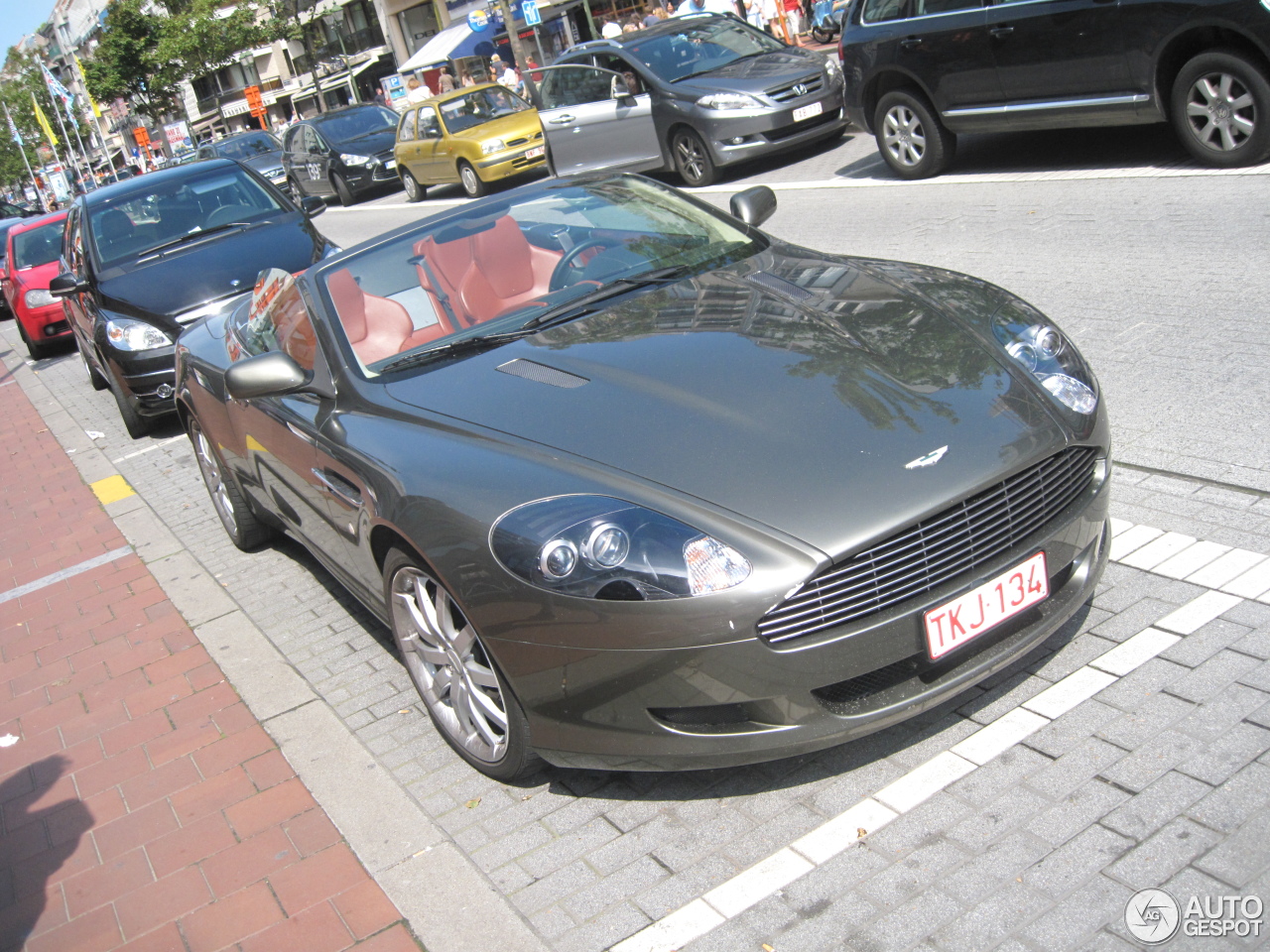 Aston Martin DB9 Volante